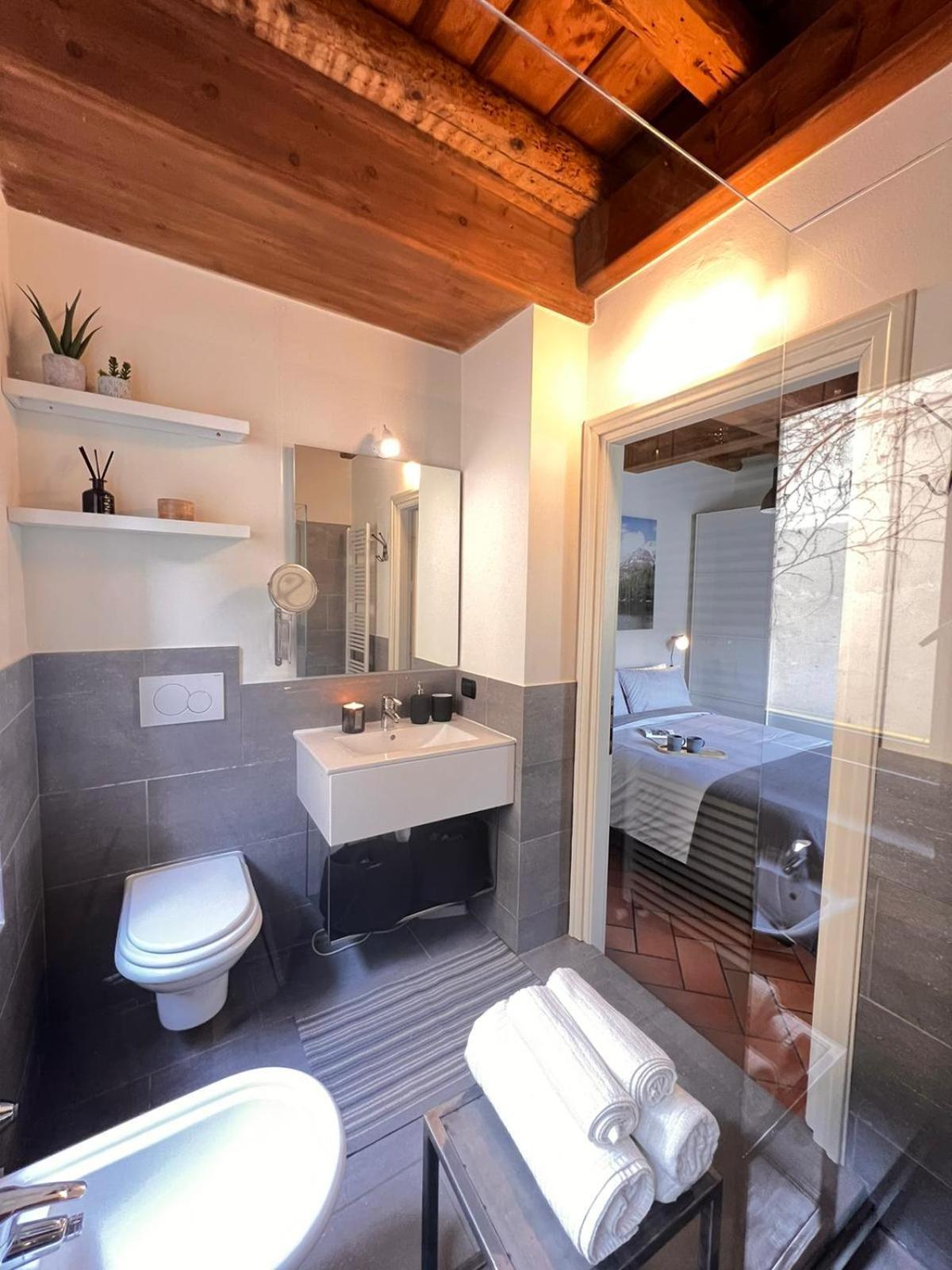 Apartamento Casa Di Milo Cernobbio Exterior foto